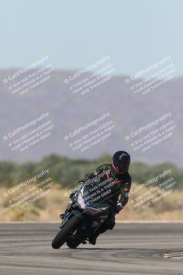 media/Oct-13-2025-Moto Forza (Mon) [[a66d839500]]/4-C Group/Session 3 (Turn 16)/